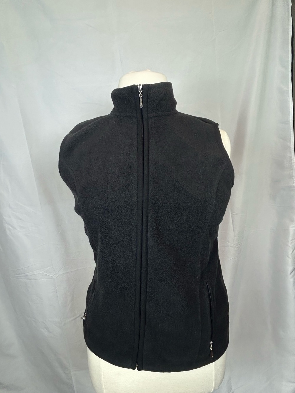 Karen Scott Black Fleece Zip-Up Vest